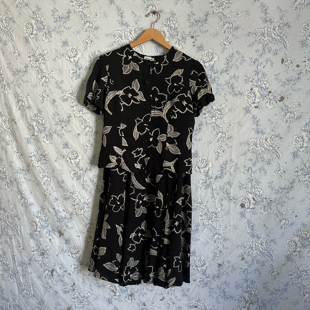 Kasper Black and White Midi Two-Piece Set